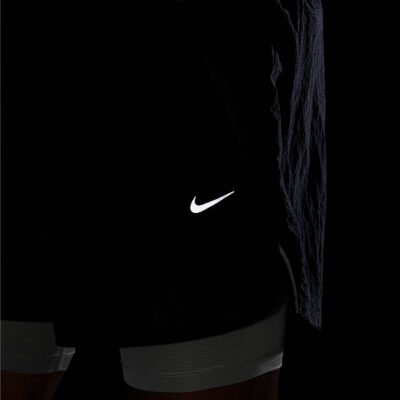 PANTALONETA NIKE REPEL STRD 5IN 2N1 FZ1135-010 - Image 9