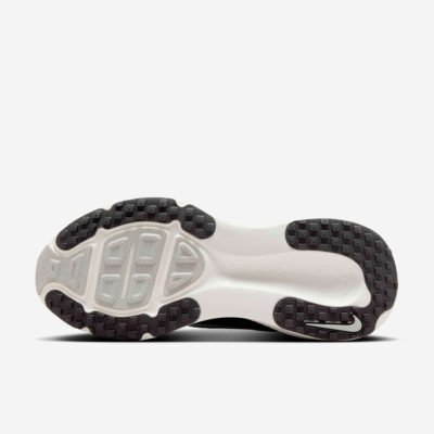TENIS NIKE VOMERO 18 HM6803-007 - Image 4