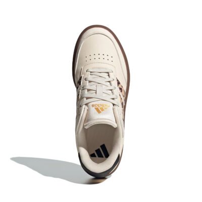 TENIS ADIDAS COURTBLOCK W JI4755 - Image 3