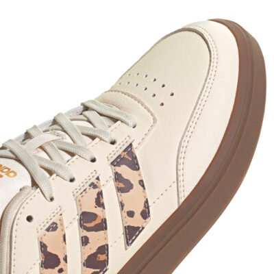 TENIS ADIDAS COURTBLOCK W JI4755 - Image 6