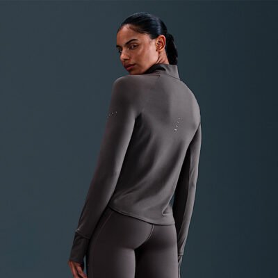 CAMISETA NIKE SWIFT DRI-FIT UV HQ0499-036 - Image 5